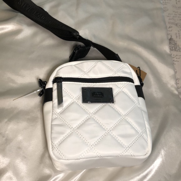 Steve Madden Quilted White Nylon Faux Leather BDRAKE Crossbody Branded Strap NWT - Picture 11 of 16